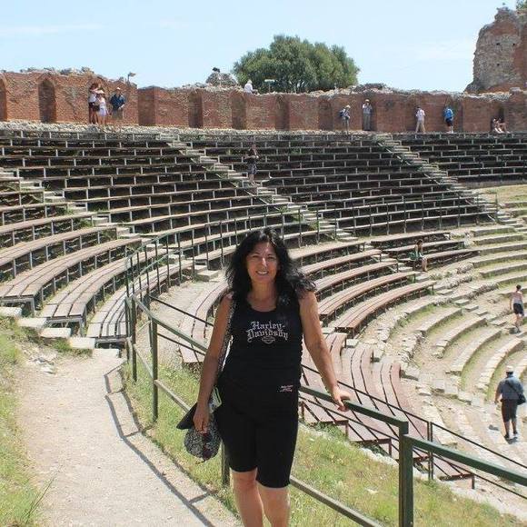 Meet your Posher, Teresa - Picture 1 of 1